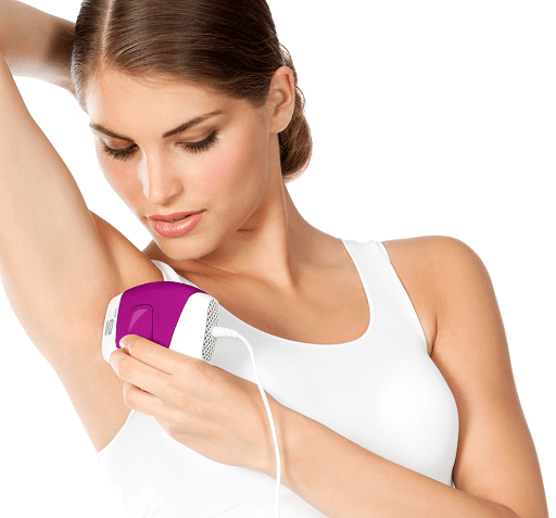 Lady treating her underarm with the Silk'n Glide 150,000