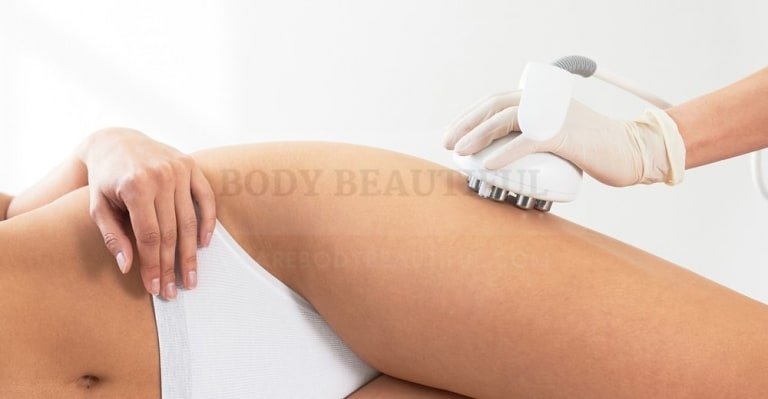 Lady with a smooth thigh contour because she's having Radio Frequency skin tightening bodycontouring! good for her.