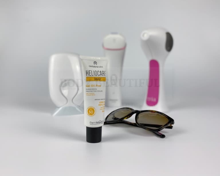 Use a high SPF30+ to protect your skin fro reactions and side effects of hoe IPL/laser