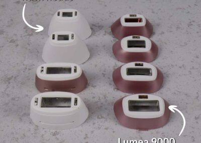 The different size flash heads of the Pro 7 and 9000 series side by side. They give easier flashes in various body parts. The Braun Pro 7 IPL has up to four (wide, medium and 2x precision heads). As does the Philips Lumea 9000 series (body, bikini, underarms, face).
