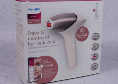 The front of the Philips Lumea 9000 Series box